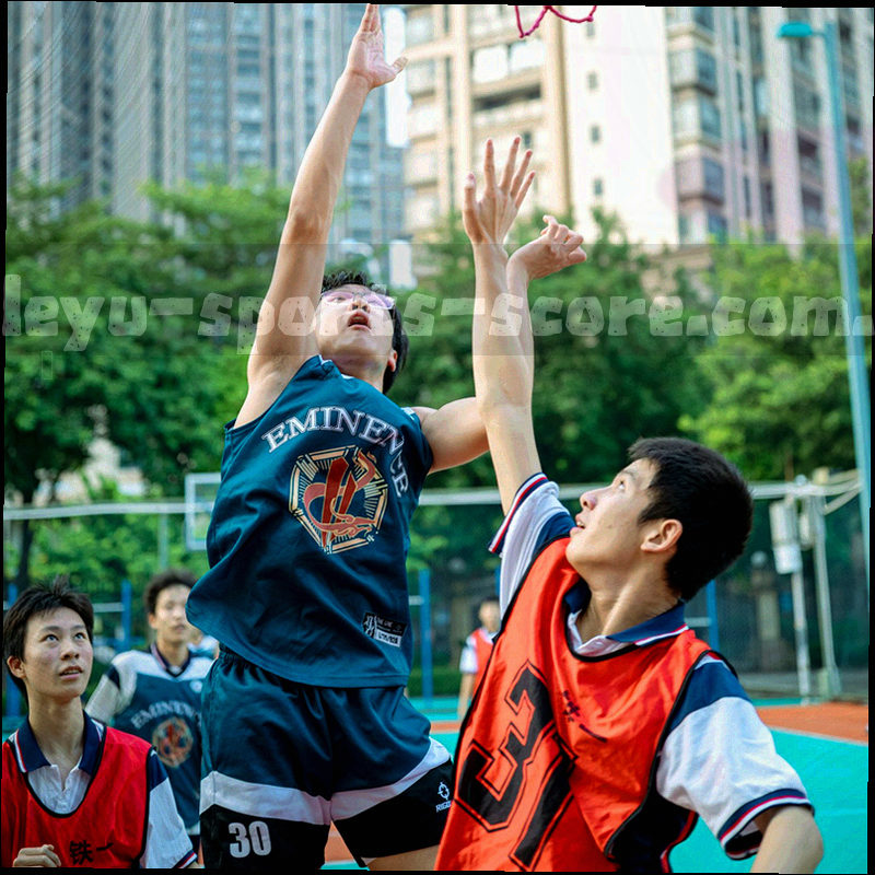 荧光青与珊瑚橙构成的订阅收藏状态图形
